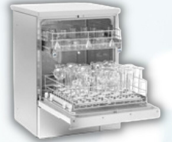 Laboratory Washers with Inserts and Trays